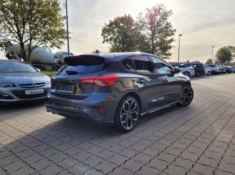 Gebraucht Ford Focus ST-Line 182 PS (133 kW) 2019 Grau Limousine
