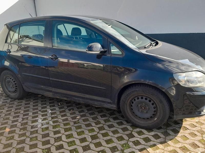 Gebraucht VW Golf Plus Cross 116 PS (85 kW) 2005 Schwarz Van / Kleinbus