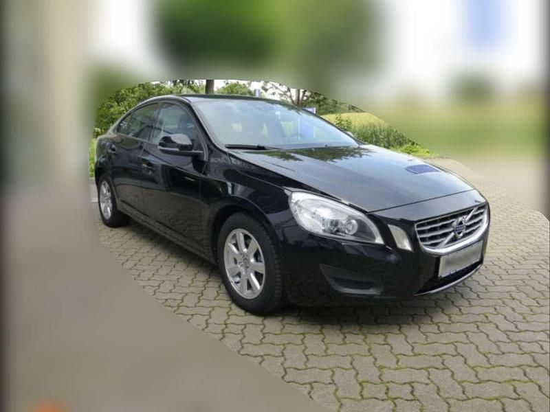 Schwarz Gebraucht 2011 Volvo S60 Kinetic Limousine | 8.500 € (Fairer Preis) - Bild 1/4