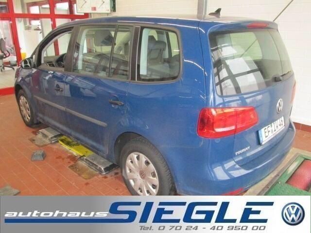 Gebraucht VW Touran Business 105 PS (77 kW) 2013 Blau Van / Kleinbus