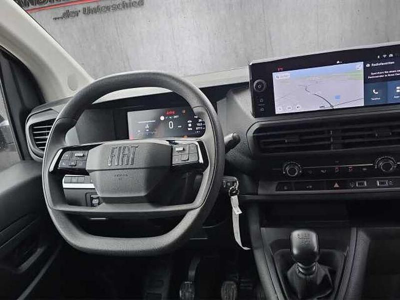 Gebraucht Fiat Scudo 145 PS (106 kW) 2024 Weiß Van