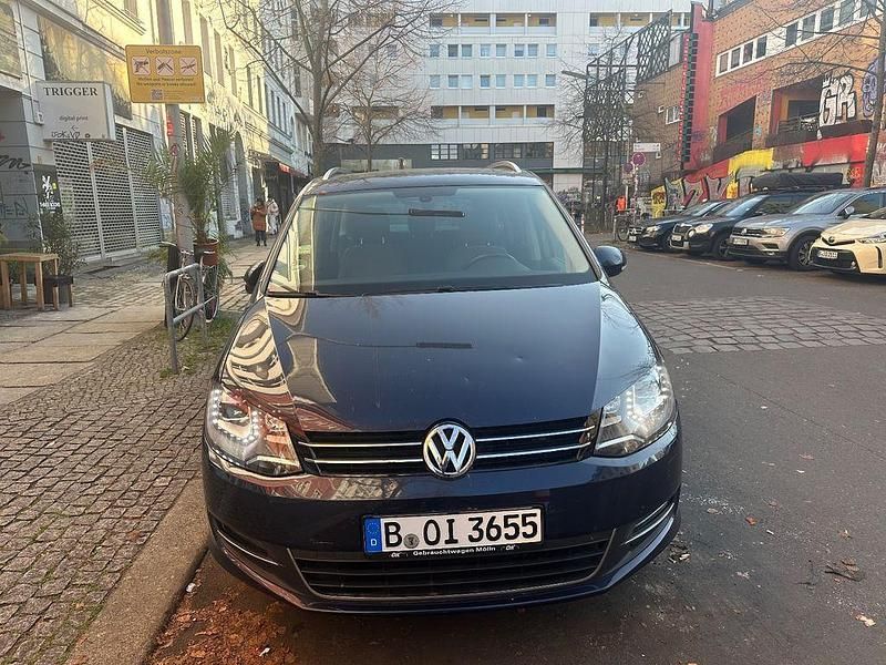 Gebraucht VW Sharan Highline 177 PS (130 kW) 2014 Blau Van / Kleinbus
