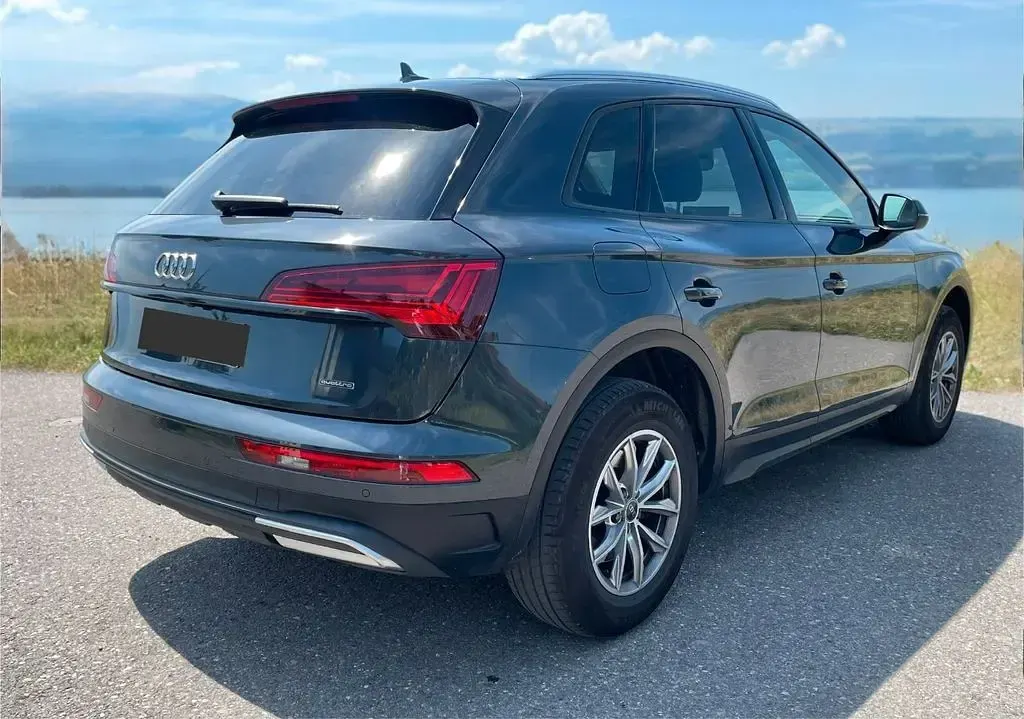 Gebraucht Audi Q5 204 PS (150 kW) 2022 Grau SUV