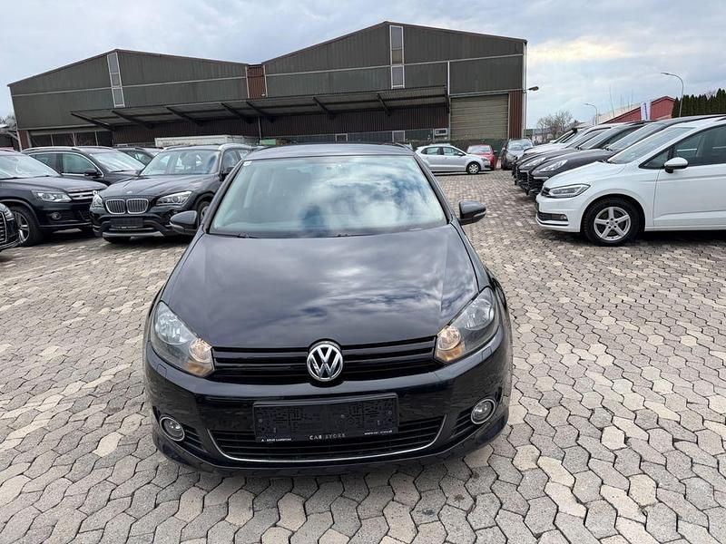 Gebraucht VW Golf VI Highline 90 PS (66 kW) 2011 Schwarz Kleinwagen