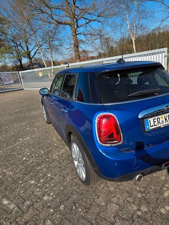 Gebraucht Mini ONE 116 PS (85 kW) 2019 Blau Kleinwagen