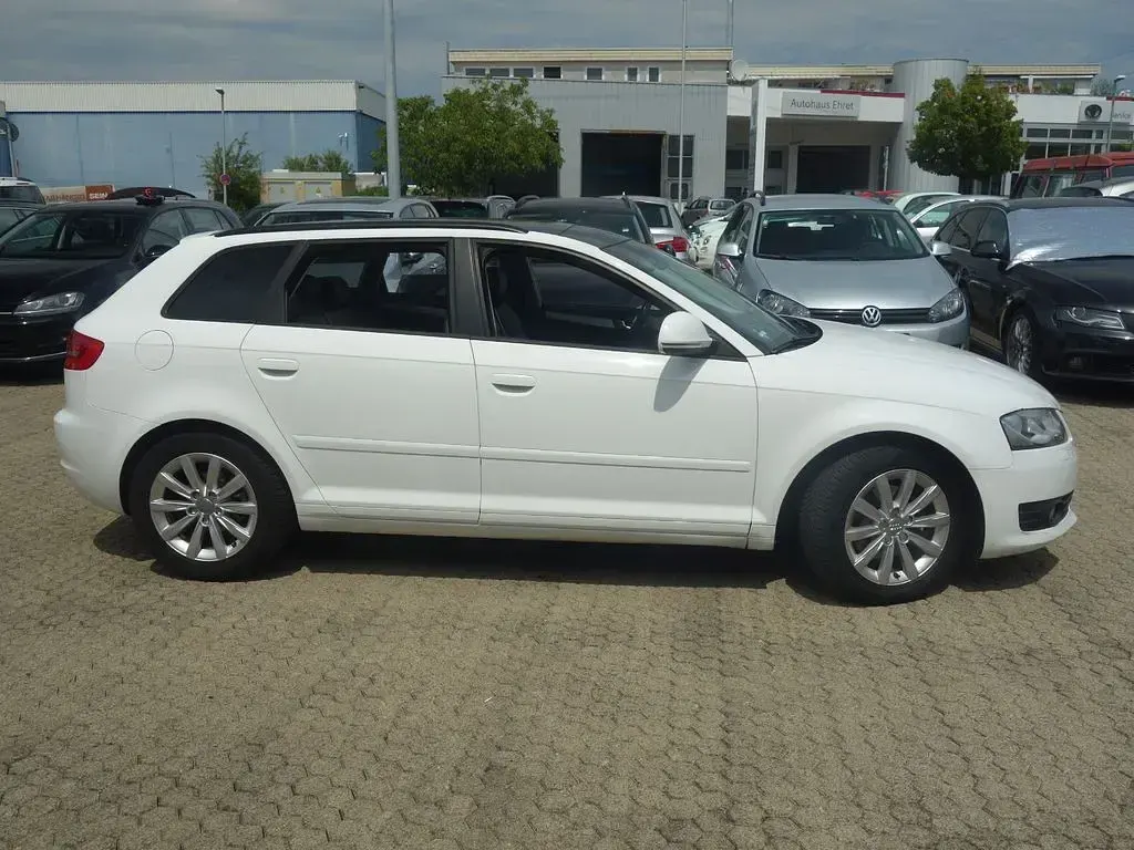 Gebraucht Audi A3 Ambition 160 PS (117 kW) 2009 Weiß Kleinwagen