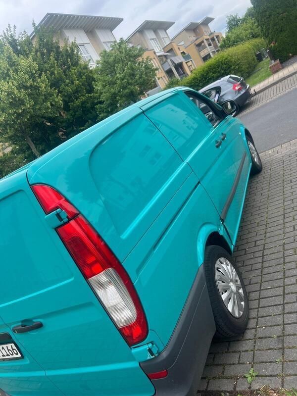 Andere außenfarben Gebraucht 2014 Mercedes Vito Van / Kleinbus | 5.750 € - Bild 1/4