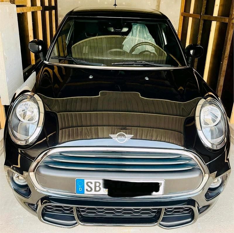 Schwarz Gebraucht 2019 Mini Cooper Kleinwagen | 17.200 € - Bild 1/4