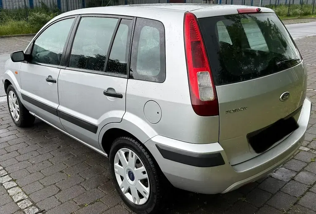Gebraucht Ford Fusion Style 75 PS (55 kW) 2008 Grau Kleinwagen