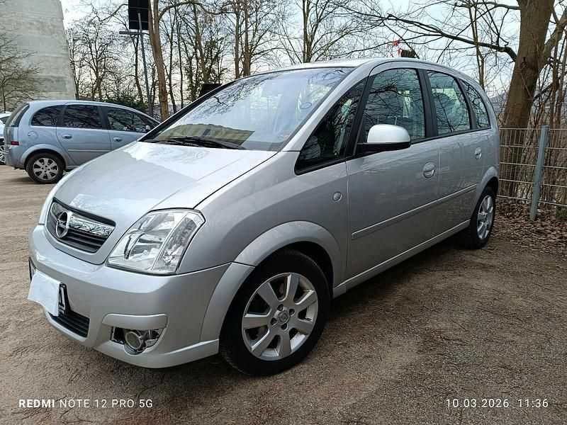 Gebraucht Opel Meriva 105 PS (77 kW) 2006 Silber Van / Kleinbus