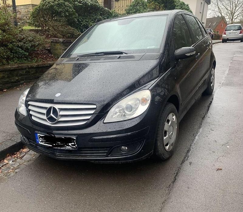 Gebraucht Mercedes B150 95 PS (69 kW) 2005 Schwarz Van / Kleinbus