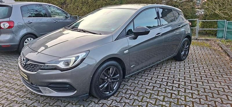 Gebraucht Opel Astra Design Edition 131 PS (96 kW) 2021 Platingrau Limousine