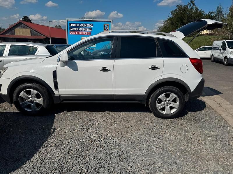Second-hand Opel Antara 167 CP (122 kW) 2013 Alb SUV