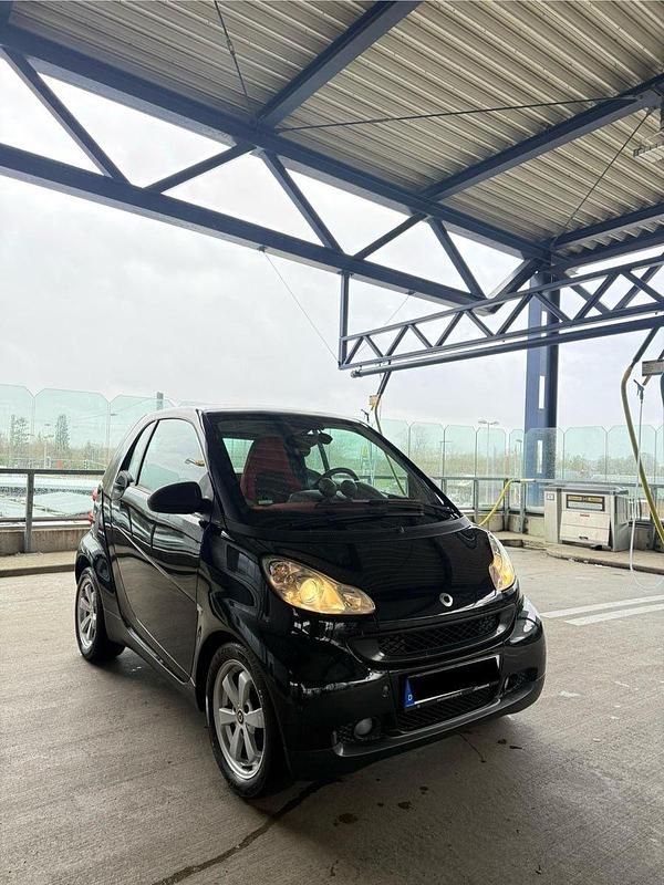 Gebraucht Smart ForTwo Coupé 71 PS (52 kW) 2010 Schwarz Coupé