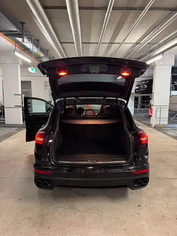 Gebraucht Porsche Cayenne 262 PS (192 kW) 2015 Schwarz SUV