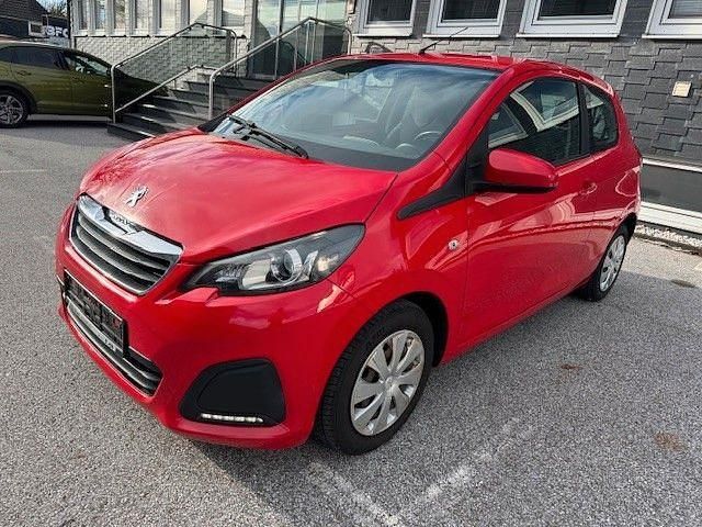 Rot Gebraucht 2016 Peugeot 108 Active Kleinwagen | 3.300 € (Fairer Preis) - Bild 1/4