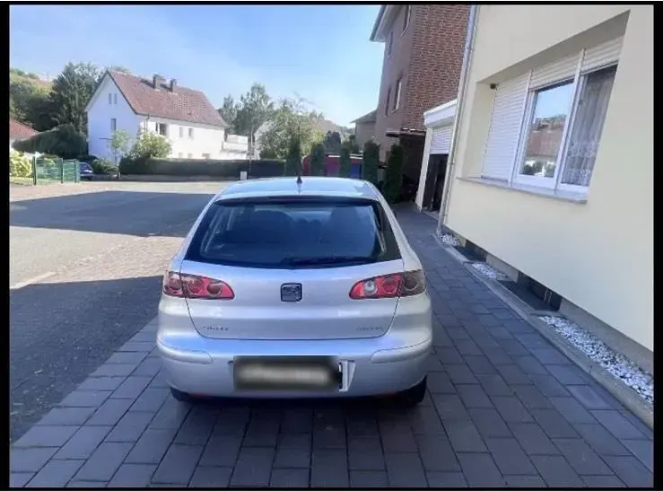 Gebraucht Seat Ibiza 75 PS (55 kW) 2005 Silber Kleinwagen
