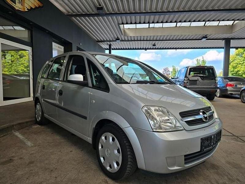 Gebraucht Opel Meriva Enjoy 87 PS (63 kW) 2003 Silber Van / Kleinbus
