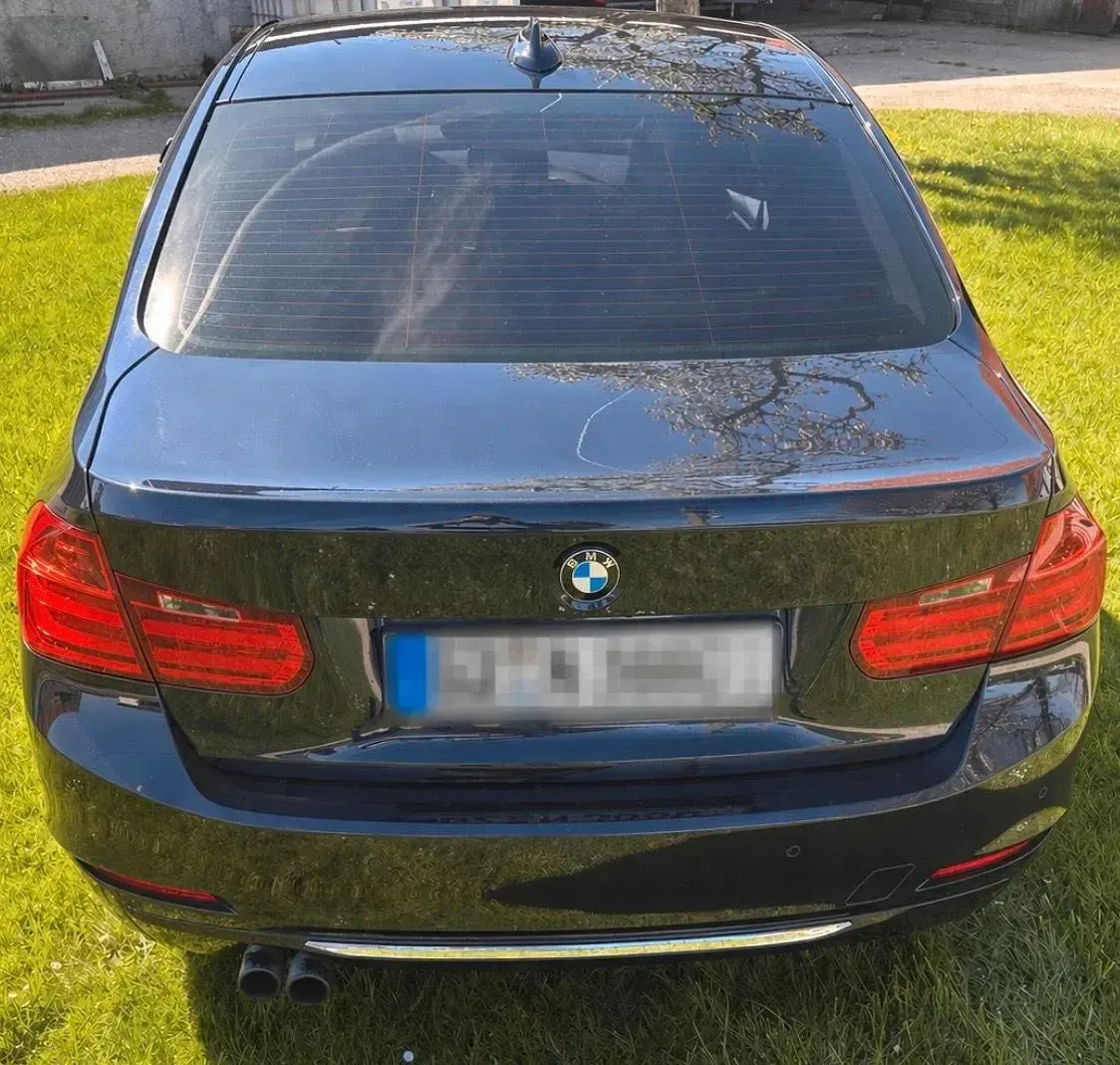 Gebraucht BMW 328 Luxury Line 245 PS (180 kW) 2012 Blau Limousine