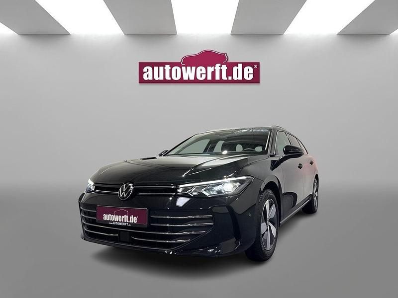 Schwarz Gebraucht 2025 VW Passat IQ Drive Kombi | 33.899 € - Bild 1/4