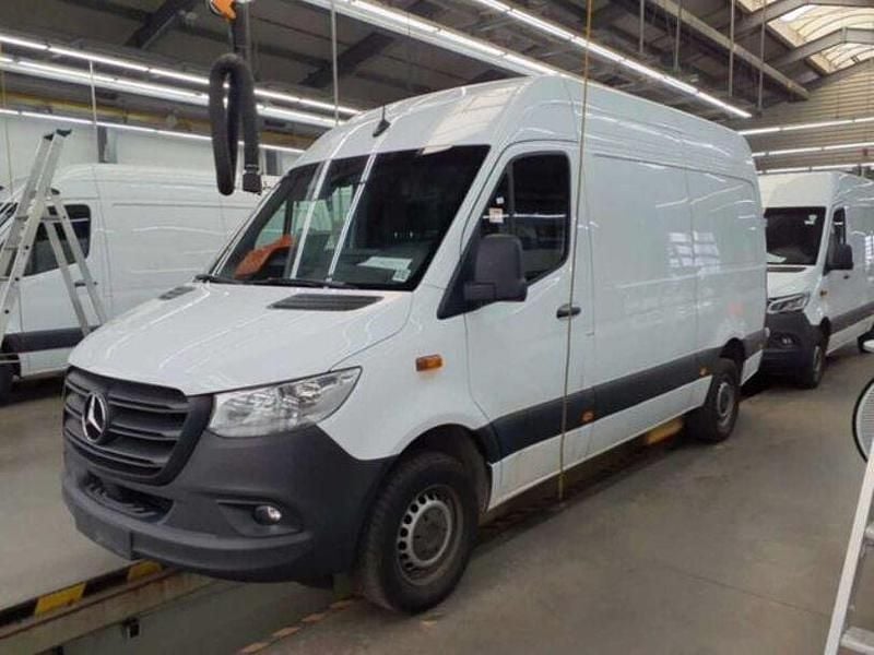 Gebraucht Mercedes Sprinter 170 PS (125 kW) 2024 Arktikweiss Van