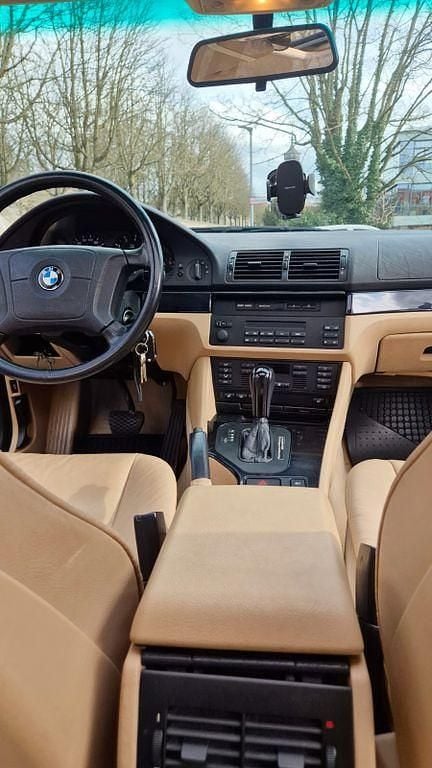 Gebraucht BMW 528 193 PS (141 kW) 1999 Beige Limousine