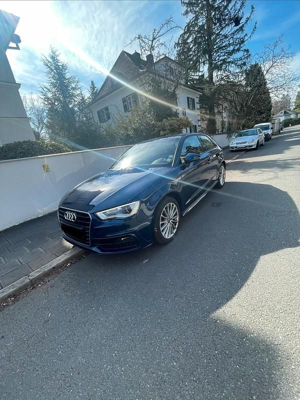 Gebraucht Audi A3 S-Line 150 PS (110 kW) 2013 Blau Limousine