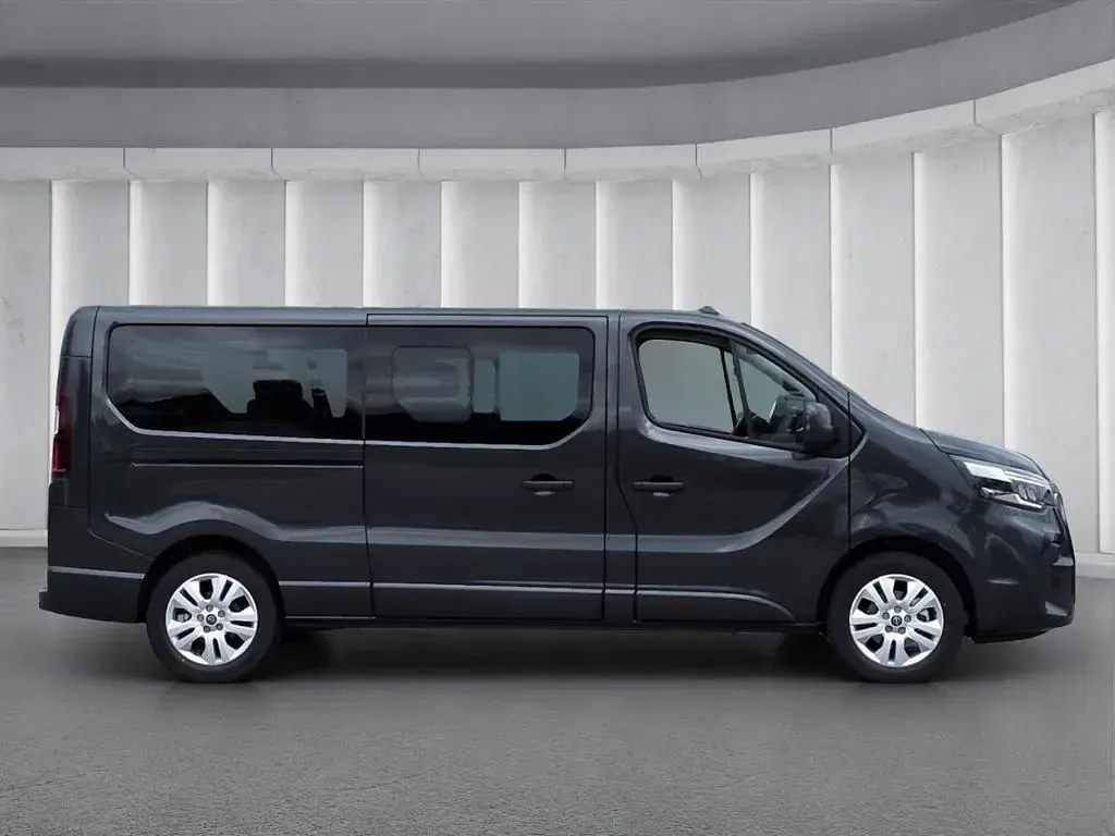 Second-hand Nissan Primastar Tekna 150 CP (110 kW) 2025 Gri Monovolum
