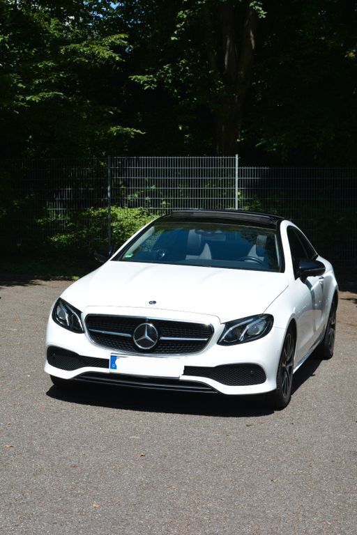 Weiß Gebraucht 2018 Mercedes E200 Avantgarde Coupé | 33.000 € (Teuer) - Bild 1/4