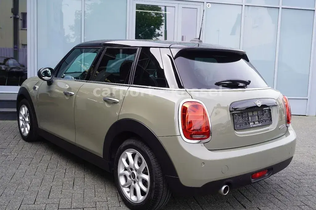 Gebraucht Mini Cooper Pepper 136 PS (100 kW) 2018 Grau Kleinwagen