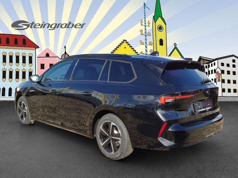 Neu Opel Astra 131 PS (96 kW) 2025 Karbon schwarz metallic Kombi