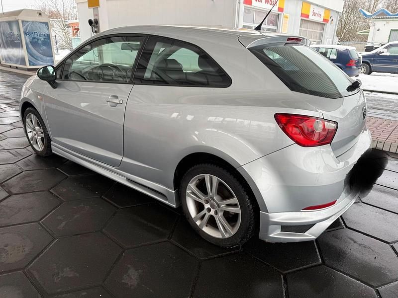 Gebraucht Seat Ibiza 90 PS (66 kW) 2009 Silber Kleinwagen