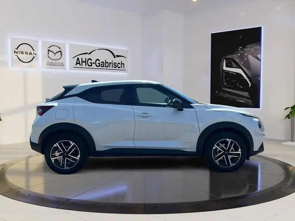 Gebraucht Nissan Juke N-Connecta 143 PS (105 kW) 2024 Weiß SUV