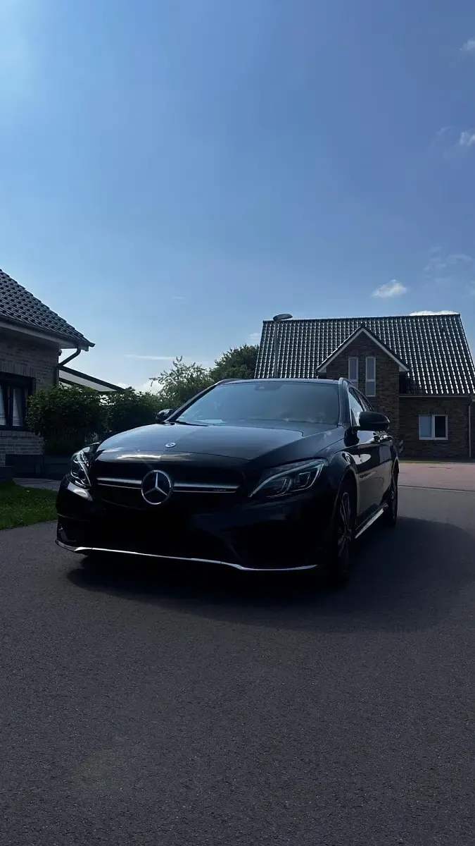 Gebraucht Mercedes C250 AMG 204 PS (150 kW) 2015 Schwarz Kombi