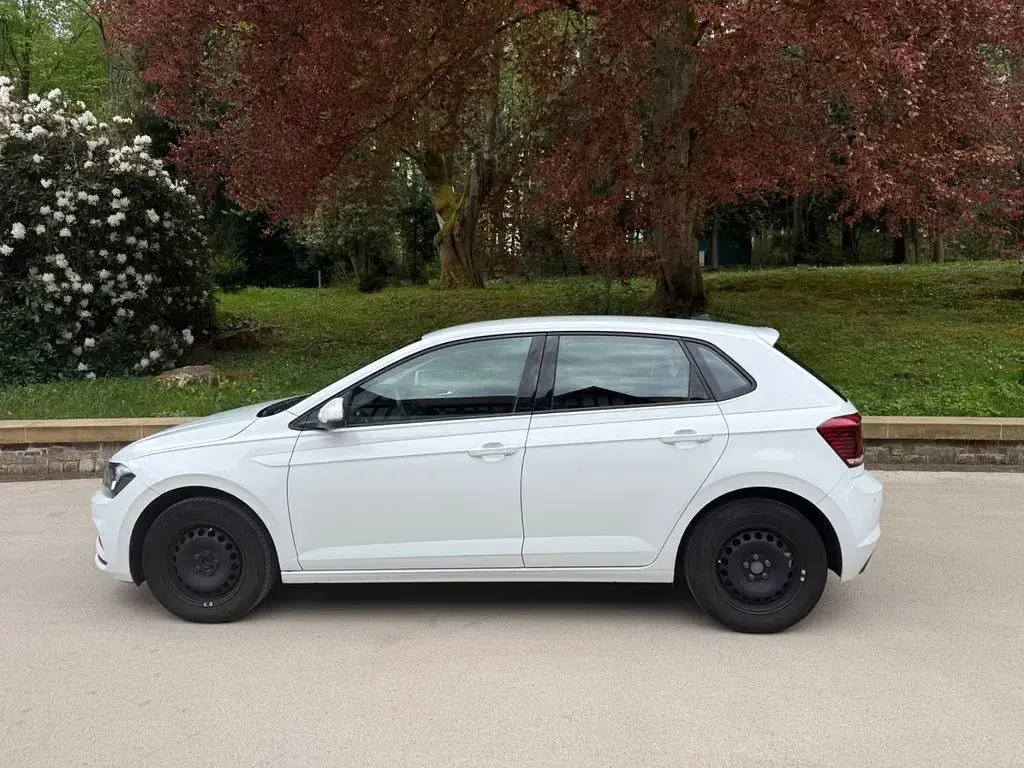 Gebraucht VW Polo 95 PS (69 kW) 2021 Weiß Kleinwagen