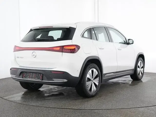 Gebraucht Mercedes EQA250 139 kW (190 PS) 2025 SUV