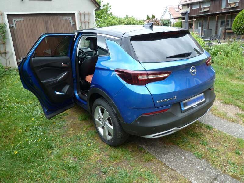 Blau Gebraucht 2018 Opel Grandland X SUV | 16.400 € (Guter Preis) - Bild 1/4