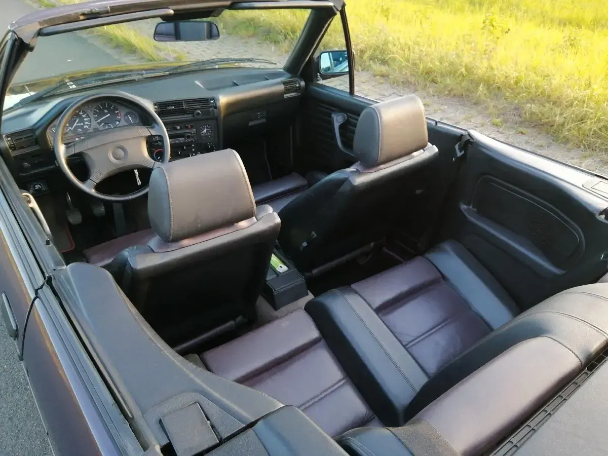Gebraucht BMW 318 Cabriolet Performance 113 PS (83 kW) 1993 Violet Cabrio
