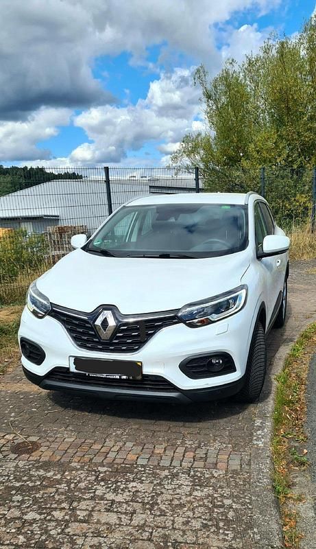 Weiß Gebraucht 2019 Renault Kadjar Business SUV | 15.700 € - Bild 1/4