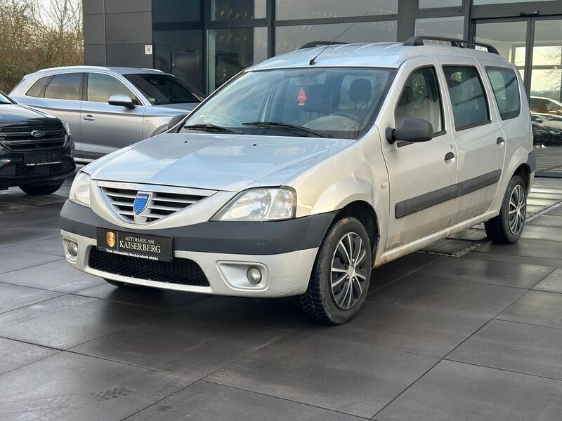 Grau Gebraucht 2007 Dacia Logan Lauréate Limousine | 2.190 € (Fairer Preis) - Bild 1/4