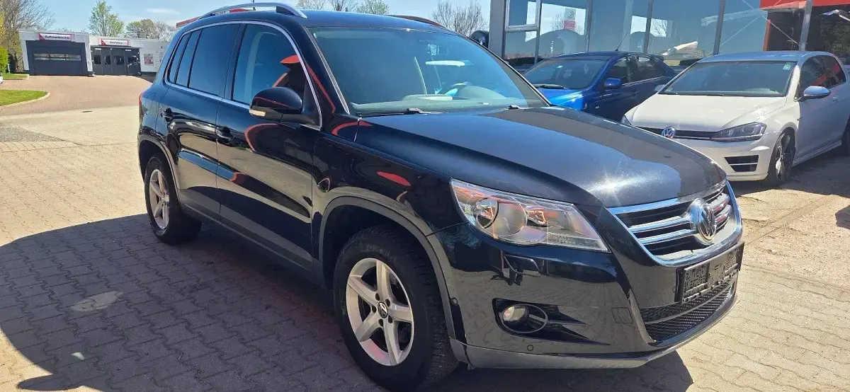 Gebraucht VW Tiguan 170 PS (125 kW) 2010 Schwarz SUV