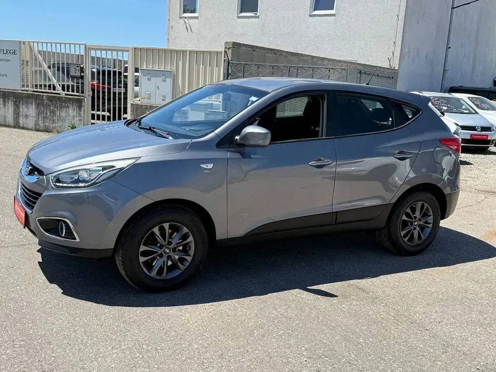 Gebraucht Hyundai ix35 116 PS (85 kW) 2015 Grau SUV