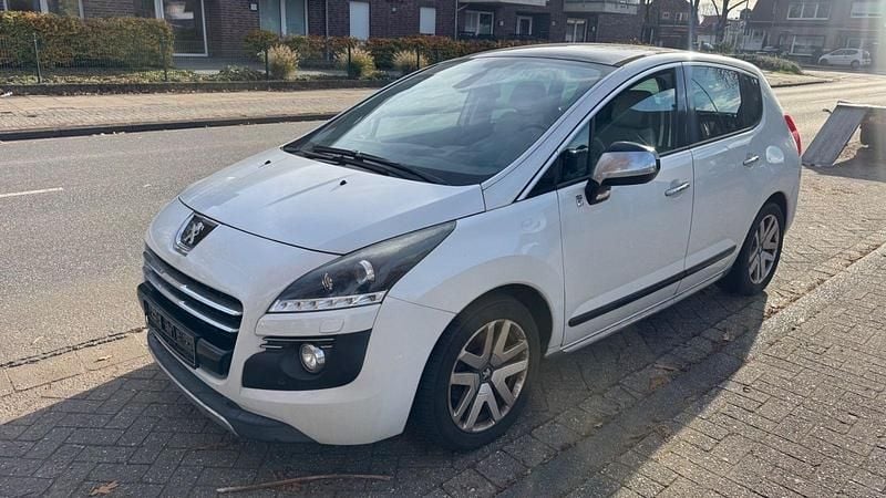 Gebraucht Peugeot 3008 163 PS (119 kW) 2012 Weiß Kombi