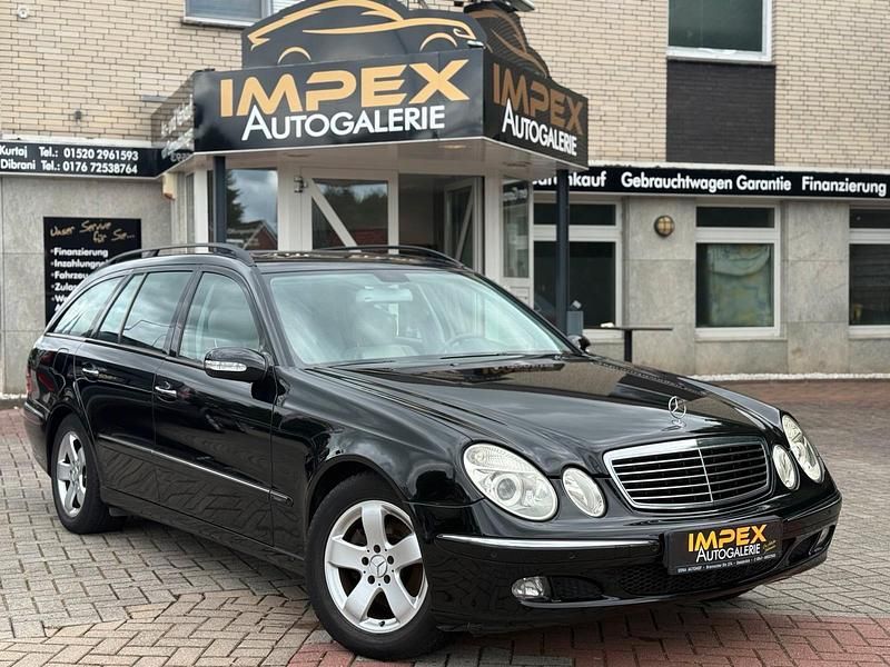 Schwarz Gebraucht 2005 Mercedes E200 Kombi | 2.990 € (Guter Preis) - Bild 1/4