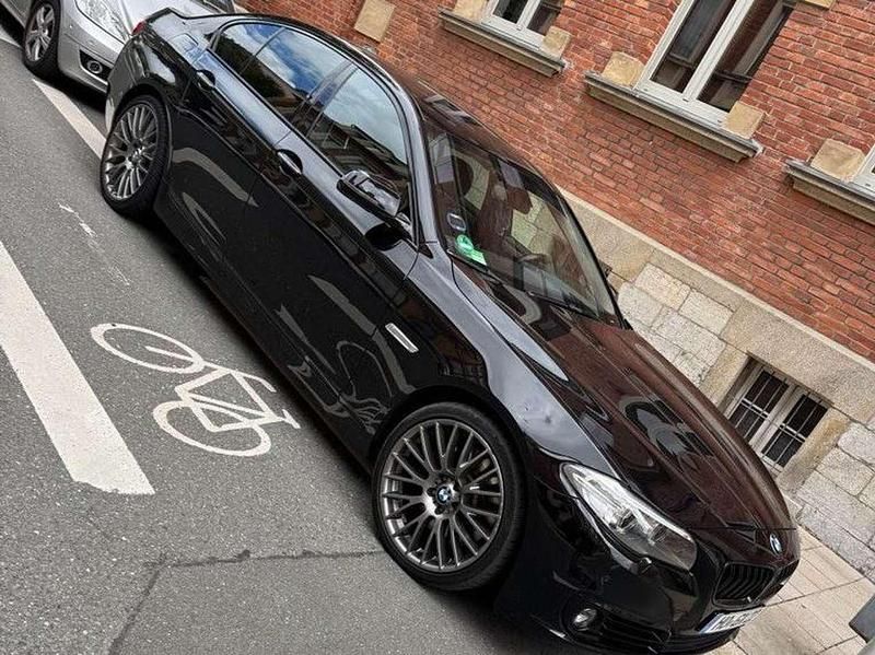 Gebraucht BMW 550 Gran Turismo 449 PS (330 kW) 2016 Schwarz Limousine