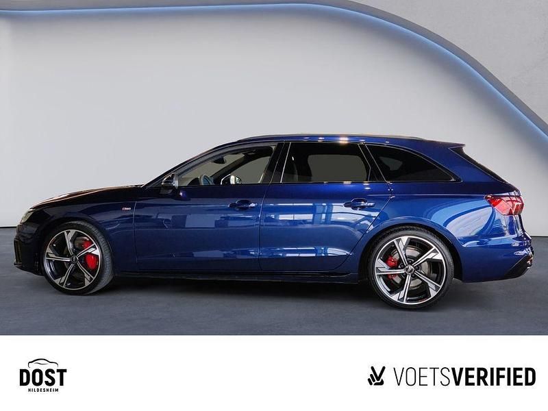 Gebraucht Audi A4 S-Line 204 PS (150 kW) 2024 Navarrablau metallic Kombi