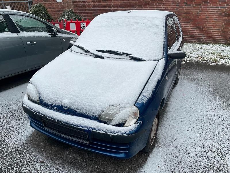 Blau Gebraucht 2001 Fiat Seicento Kleinwagen | 499 € (Fairer Preis) - Bild 1/4
