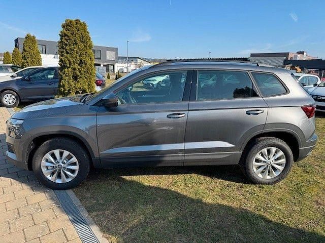 Neu Skoda Karoq Selection 150 PS (110 kW) 2025 Schwarz SUV