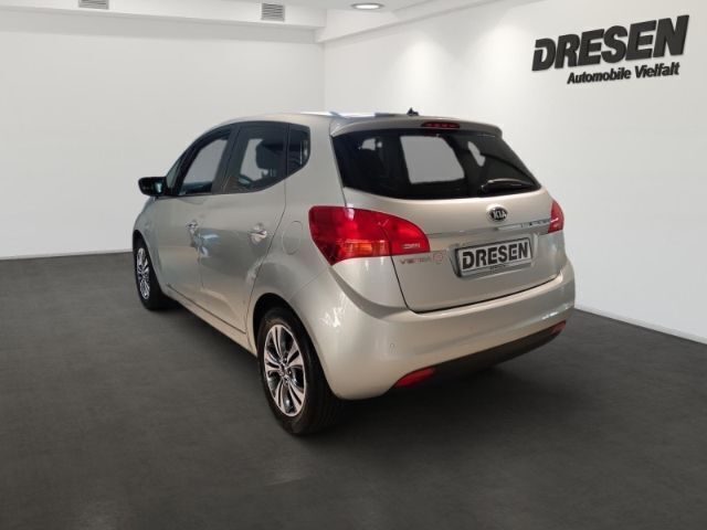 Gebraucht Kia Venga DREAM-TEAM Edition 125 PS (91 kW) 2016 Silber Kleinwagen