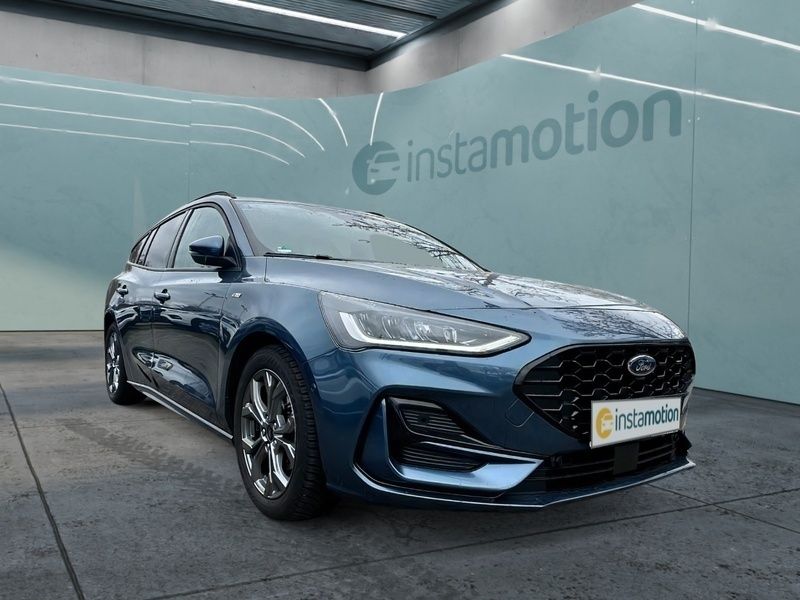 Blau Gebraucht 2022 Ford Focus Kombi | 21.490 € (Etwas zu teuer) - Bild 1/4